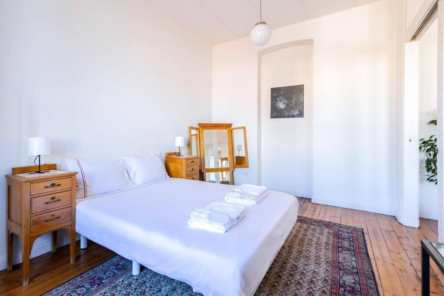Daire Bright Charming 1-bed Home-heart Of Taksim! #365 *